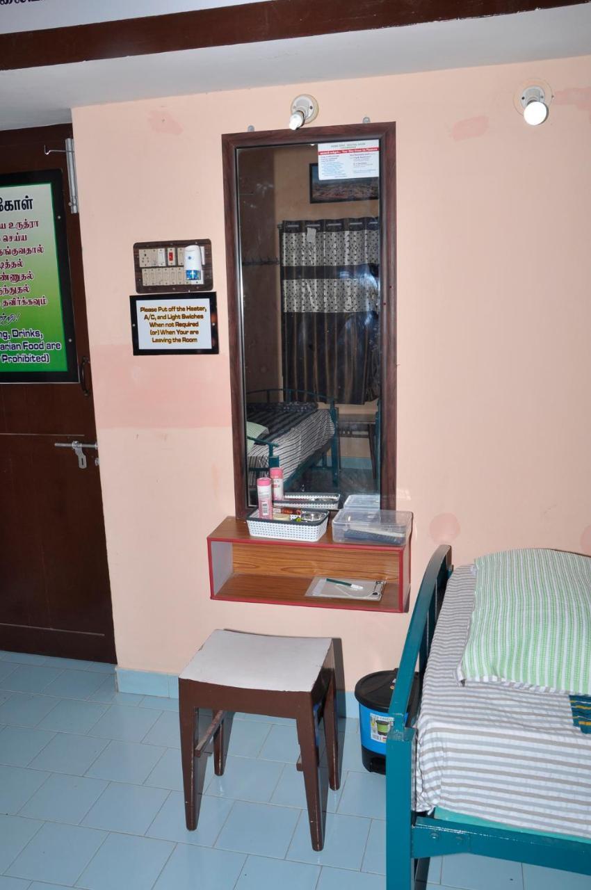 Homestay Senthil Akam チダンバラム エクステリア 写真
